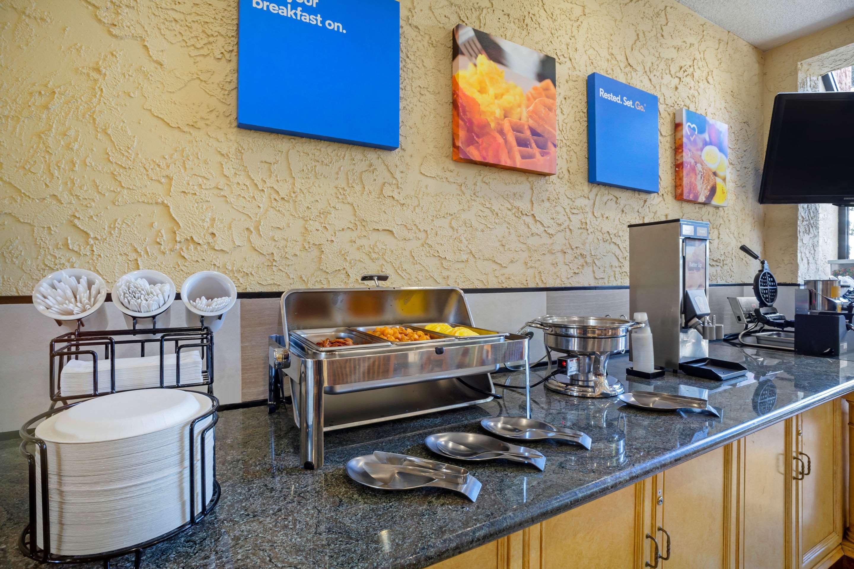 Wyndham Garden Newark Fremont Silicon Valley Экстерьер фото