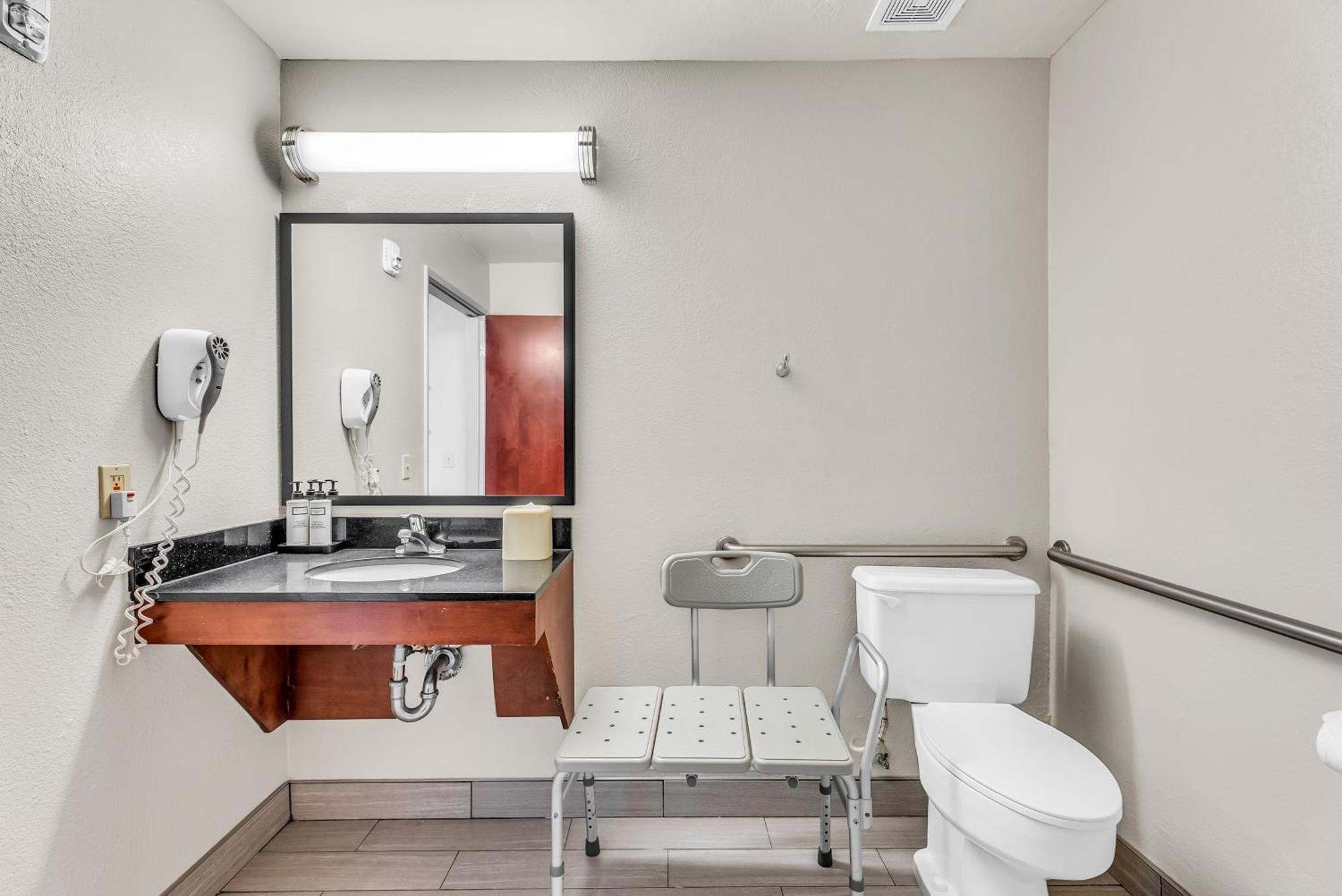 Wyndham Garden Newark Fremont Silicon Valley Экстерьер фото