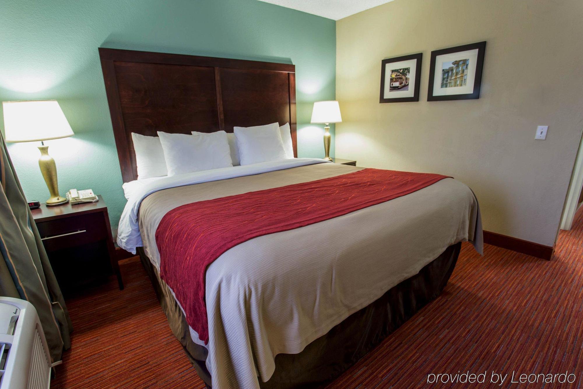 Wyndham Garden Newark Fremont Silicon Valley Экстерьер фото