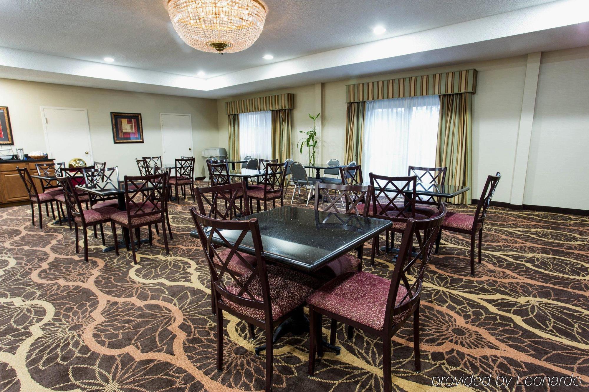 Wyndham Garden Newark Fremont Silicon Valley Экстерьер фото