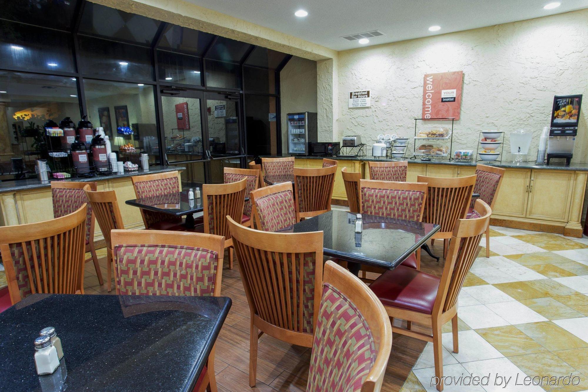 Wyndham Garden Newark Fremont Silicon Valley Экстерьер фото