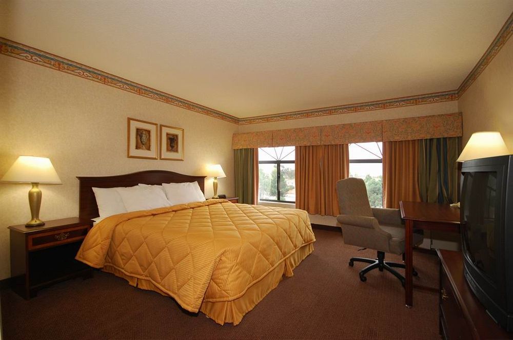Wyndham Garden Newark Fremont Silicon Valley Номер фото